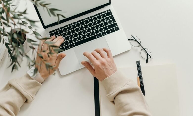 build successful freelance career