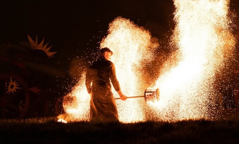 curiosity evoking handle name